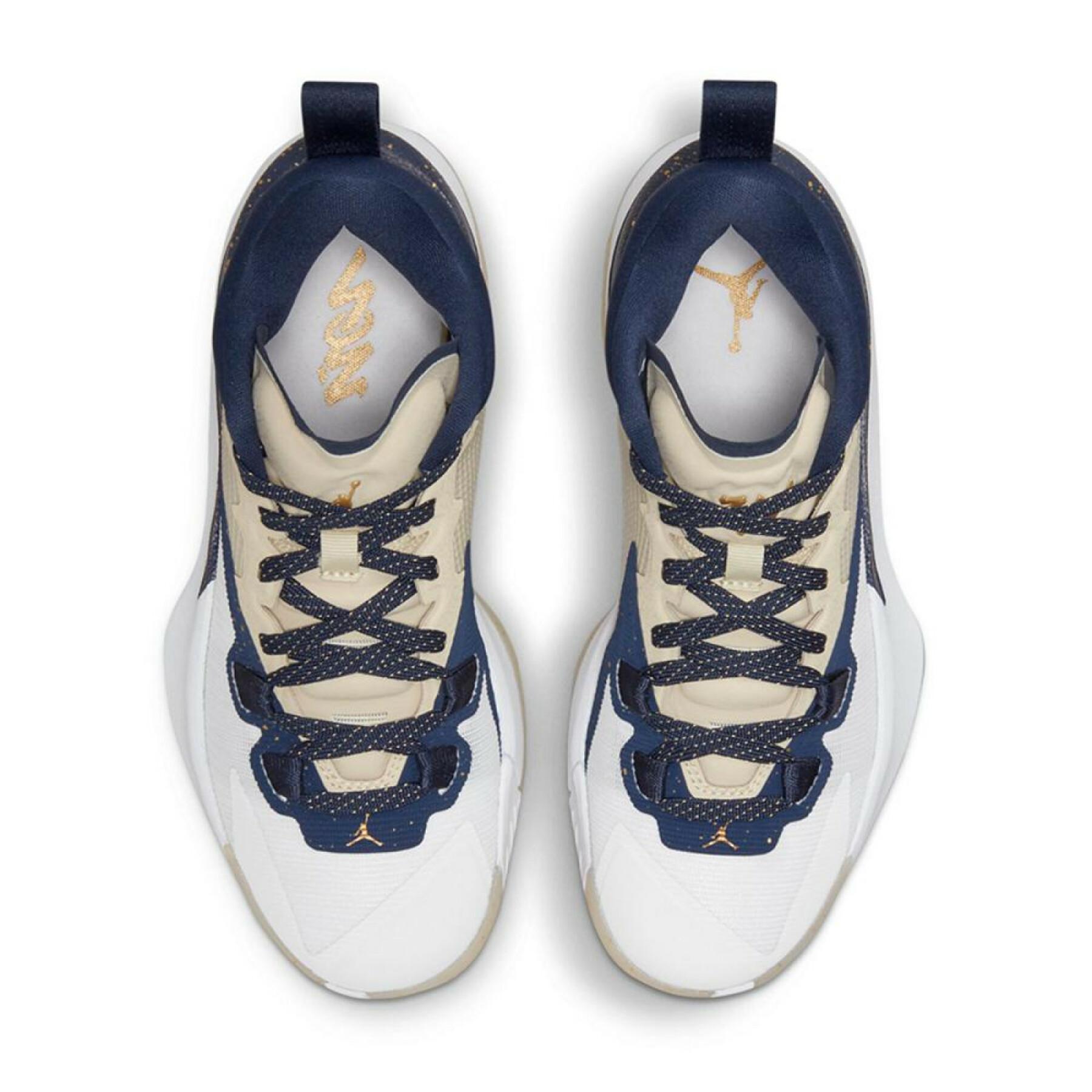 Chaussures Nike Jordan ZION 1
